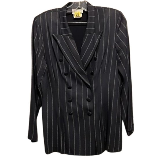 Emblem - Navy Pinstripe Rayon-blend 3 in 1 (Blazer Pant Skirt) Suite - Size 7 - Picture 3 of 13